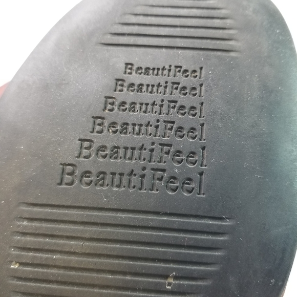 BeautiFeel suede embroidered mary janes - Picture 5 of 15